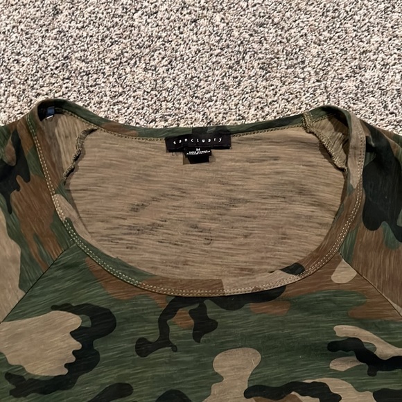 Anthropologie Sanctuary Camo Tee w/ Tie - Picture 2 of 4